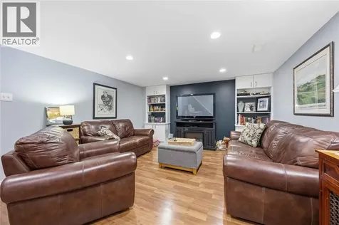 862 Montrose Street Sarnia ON N7T 5B7
