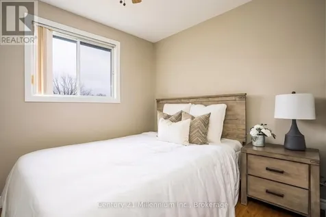 10 Baker Street Wasaga Beach ON L9Z 2H1
