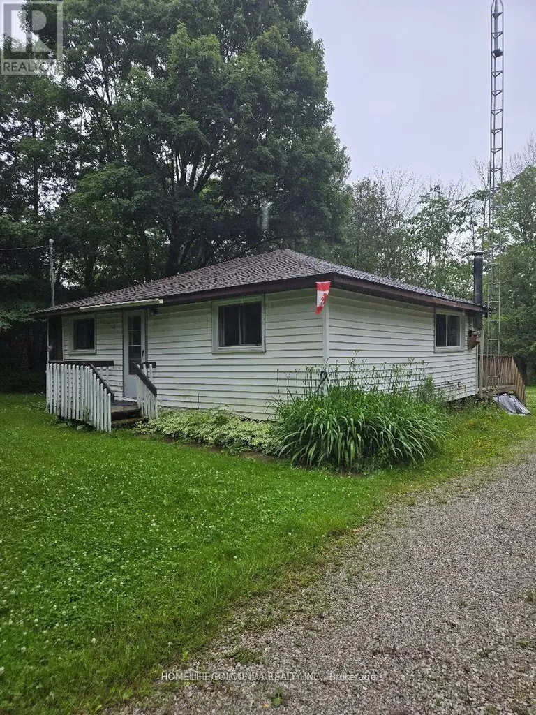 15 Poplar Crescent Oro-medonte ON L0L 1T0