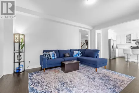15 Abbey Crescent Barrie ON L9J 0W9