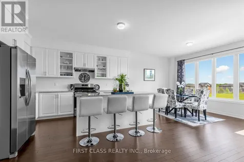 15 Abbey Crescent Barrie ON L9J 0W9