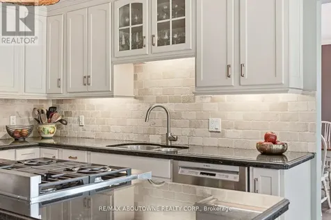 356 Shoreacres Road Burlington (shoreacres) ON L7L 2H5