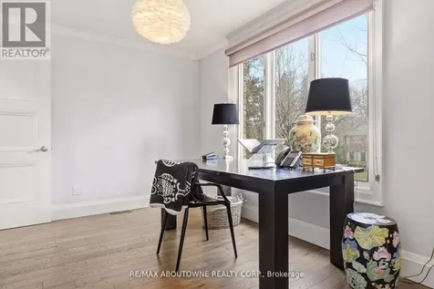 356 Shoreacres Road Burlington (shoreacres) ON L7L 2H5