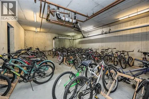 35 Green Valley Drive Kitchener ON N2P 2A5