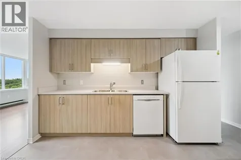 35 Green Valley Drive Kitchener ON N2P 2A5