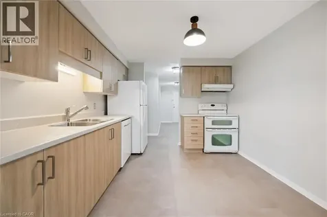 35 Green Valley Drive Kitchener ON N2P 2A5