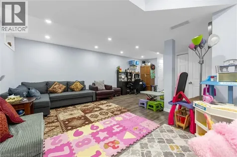 370 Stonehenge Drive Ancaster ON L9K 0H9