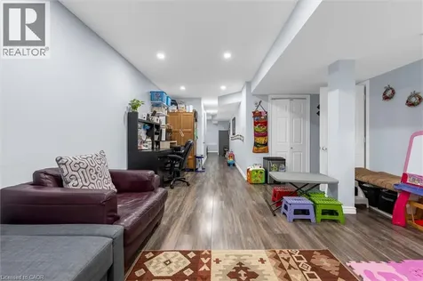 370 Stonehenge Drive Ancaster ON L9K 0H9