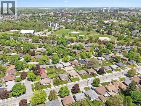 190 Vanier Drive Kitchener ON N2C 1J7