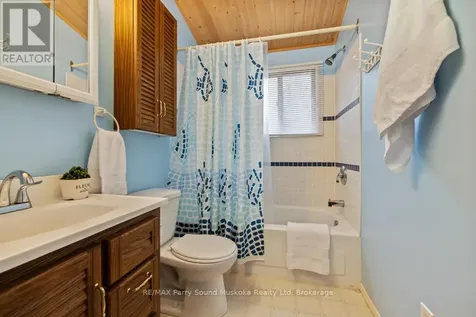 391 Salmon Lake Road Seguin ON P2A 2W8