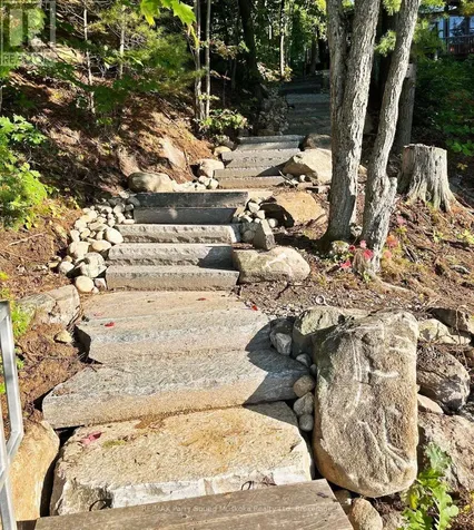 391 Salmon Lake Road Seguin ON P2A 2W8