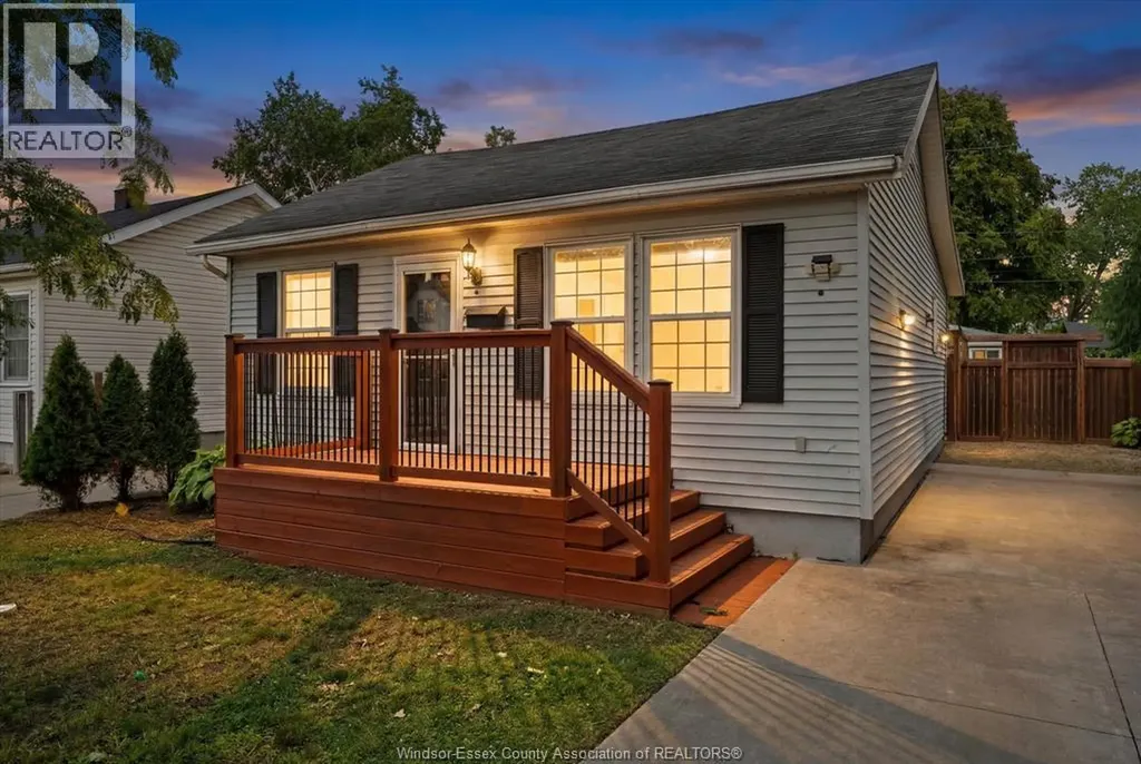 1330 Central Avenue Windsor ON N8Y 3V4