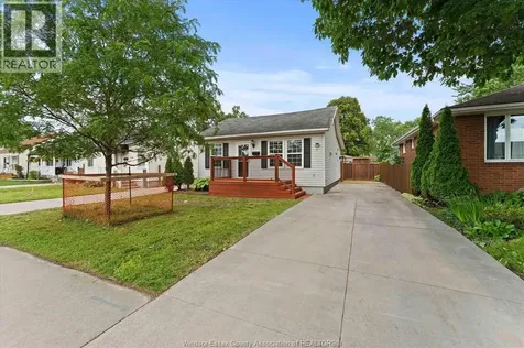 1330 Central Avenue Windsor ON N8Y 3V4