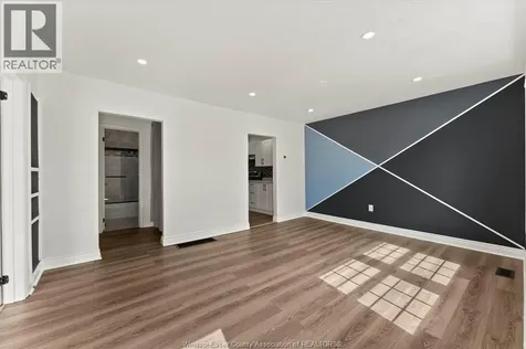 1330 Central Avenue Windsor ON N8Y 3V4