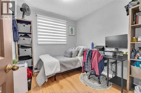 1812 Vicky Circle Windsor ON N8W 5P6