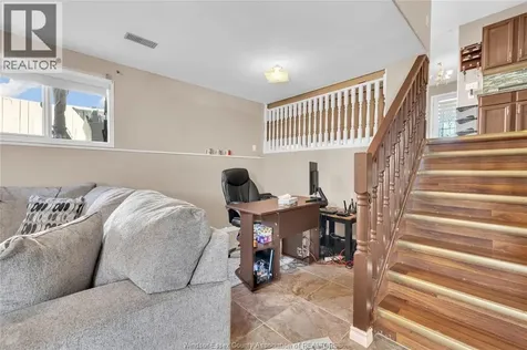 1812 Vicky Circle Windsor ON N8W 5P6