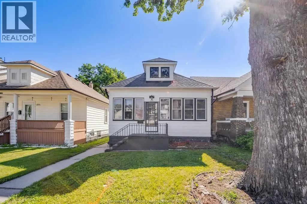 1170 Pierre Avenue Windsor ON N9A 2L4