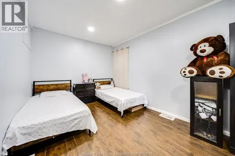 1170 Pierre Avenue Windsor ON N9A 2L4