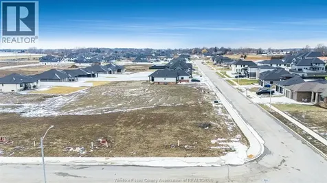 1875 Molise Boulevard Kingsville ON N0P 2G0