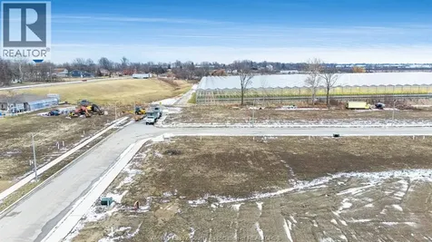 1875 Molise Boulevard Kingsville ON N0P 2G0