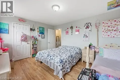 16 Harrison Avenue Hamilton ON L8H 2Z7