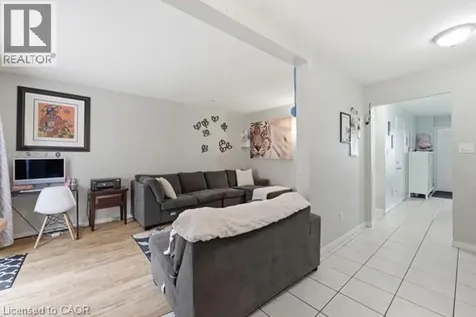 16 Harrison Avenue Hamilton ON L8H 2Z7
