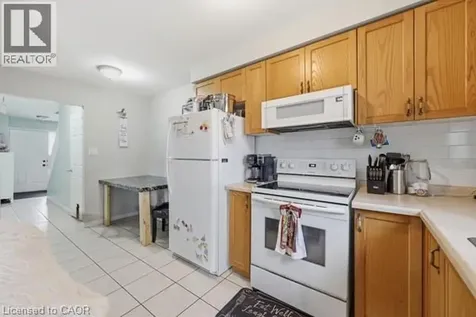 16 Harrison Avenue Hamilton ON L8H 2Z7