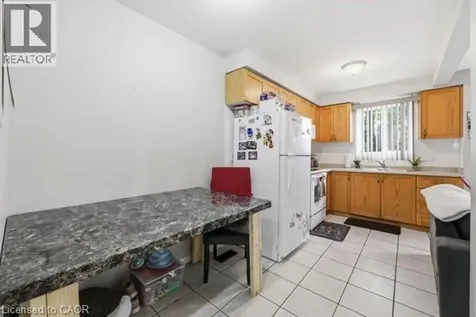 16 Harrison Avenue Hamilton ON L8H 2Z7