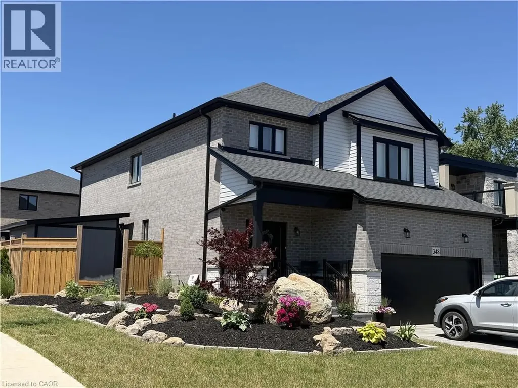 348 Springbrook Avenue Hamilton ON L9K 0K3