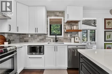 3754 Lakeshore Road Lincoln ON L3J 0X2