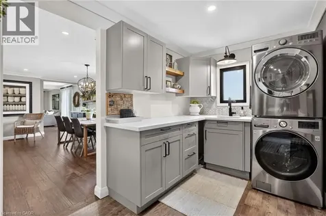3754 Lakeshore Road Lincoln ON L3J 0X2
