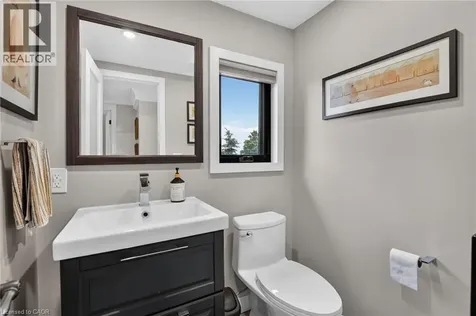 3754 Lakeshore Road Lincoln ON L3J 0X2