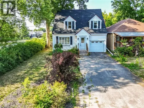 9 Arlington Avenue St. Catharines ON L2P 3A3
