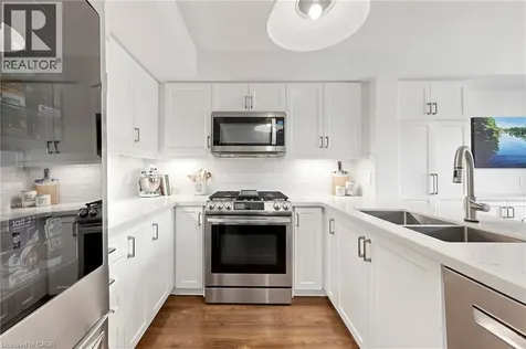 286 Hamilton Drive Ancaster ON L9G 4W6