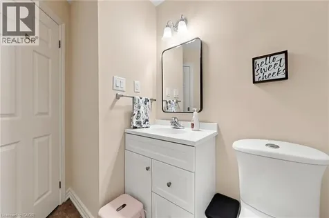 286 Hamilton Drive Ancaster ON L9G 4W6