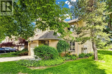 286 Hamilton Drive Ancaster ON L9G 4W6