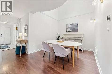 286 Hamilton Drive Ancaster ON L9G 4W6