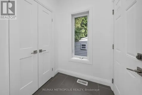 55 Russ Street Cambridge ON N3H 4B1