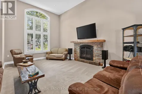 41 Cameron Drive Hamilton (ancaster) ON L9G 2L4