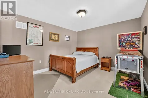 41 Cameron Drive Hamilton (ancaster) ON L9G 2L4