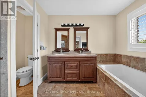 41 Cameron Drive Hamilton (ancaster) ON L9G 2L4