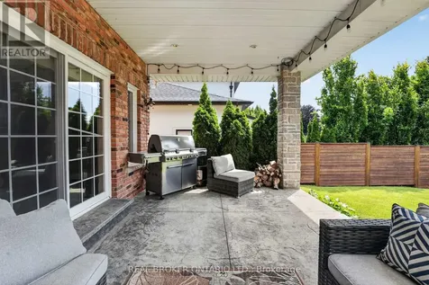 41 Cameron Drive Hamilton (ancaster) ON L9G 2L4