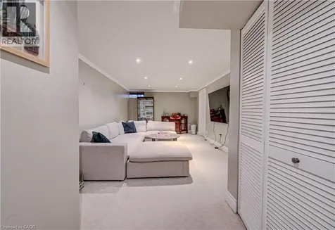 300 Rexford Drive Hamilton ON L8W 1P5