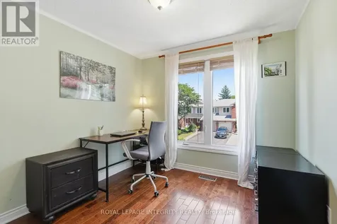 142 Gladecrest Court Ottawa ON K2H 9J8