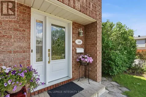 142 Gladecrest Court Ottawa ON K2H 9J8
