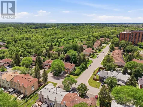 142 Gladecrest Court Ottawa ON K2H 9J8