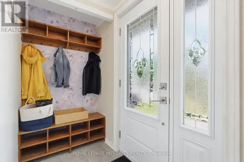 142 Gladecrest Court Ottawa ON K2H 9J8