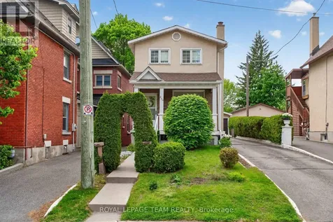 274 Breezehill Avenue South Ottawa ON K1Y 2J3