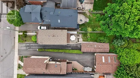 274 Breezehill Avenue South Ottawa ON K1Y 2J3