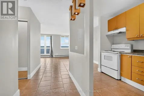 2020 Jasmine Crescent Ottawa ON K1J 8K5